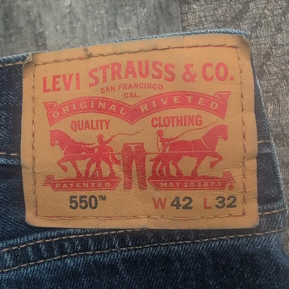 Levi's 550 Relaxed Straight Dark Wash Men's 42x32